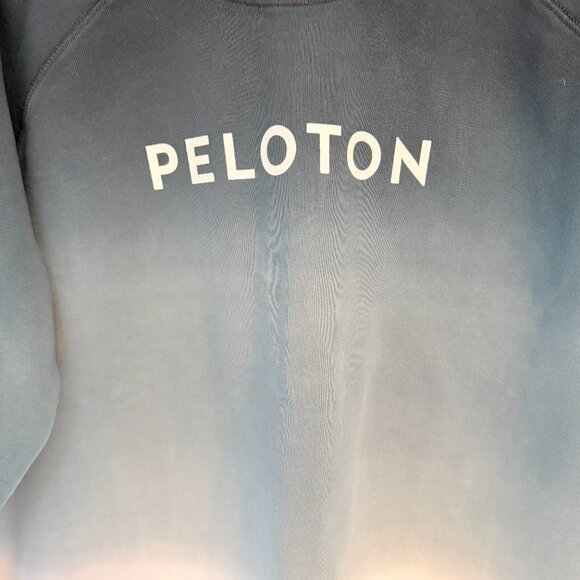 🖤 Peloton Women’s Dip-Dye Ombre Sweatshirt – Black/Gray to White – Size XXL - Picture 2 of 4
